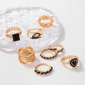 *SIGNE* 8-Pc Gold x Black Heart Fashion Ring Set